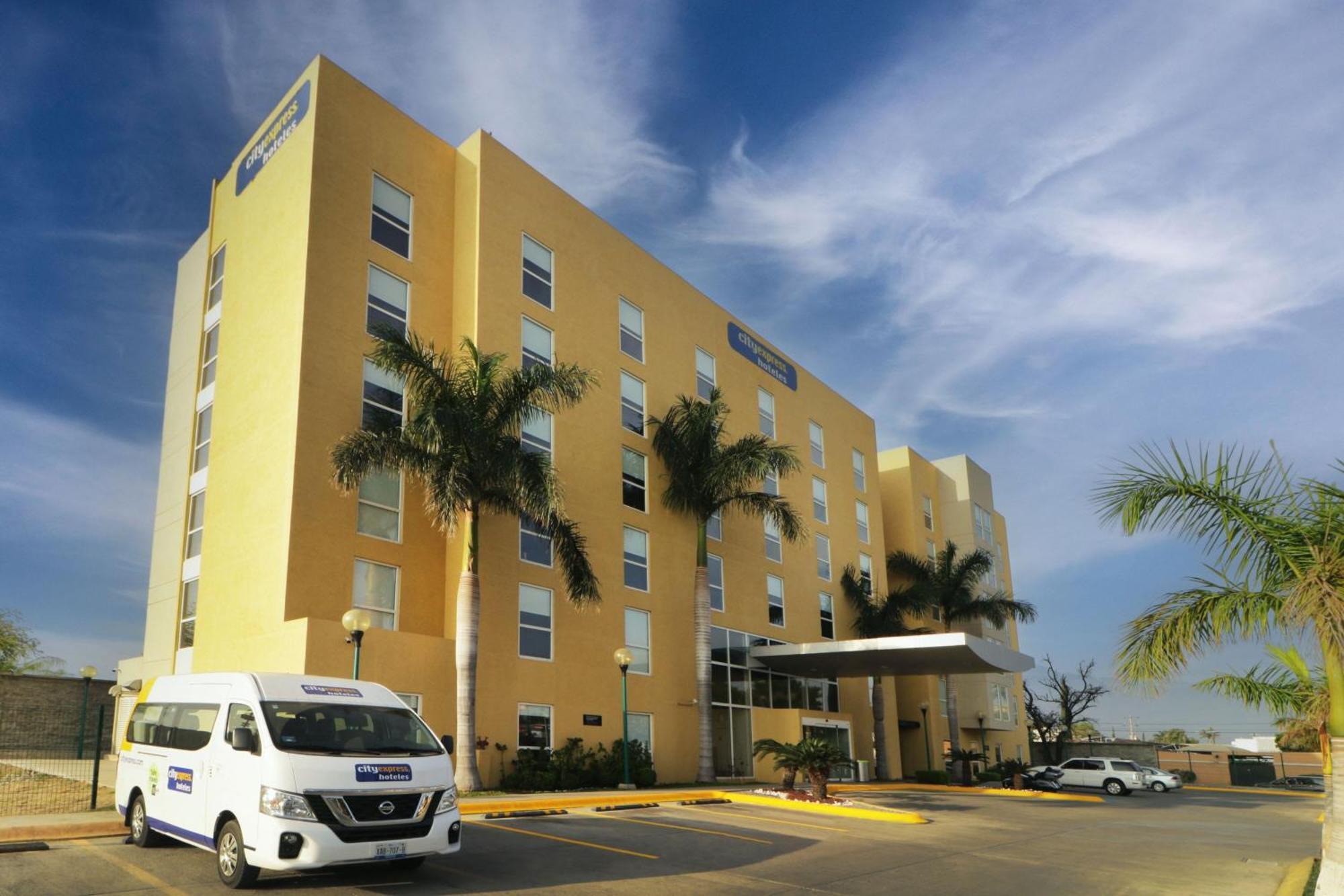 City Express By Marriott Ciudad Victoria Ngoại thất bức ảnh